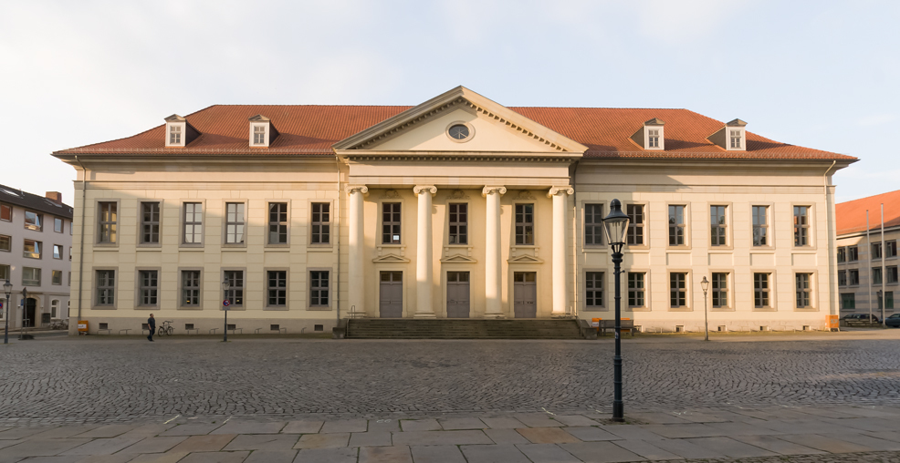 Amtsgericht Braunschweig Außenansicht Frontal